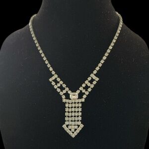 VINTAGE HOLLYWOOD GLAM CLEAR RHINESTONE 17" NECKLACE